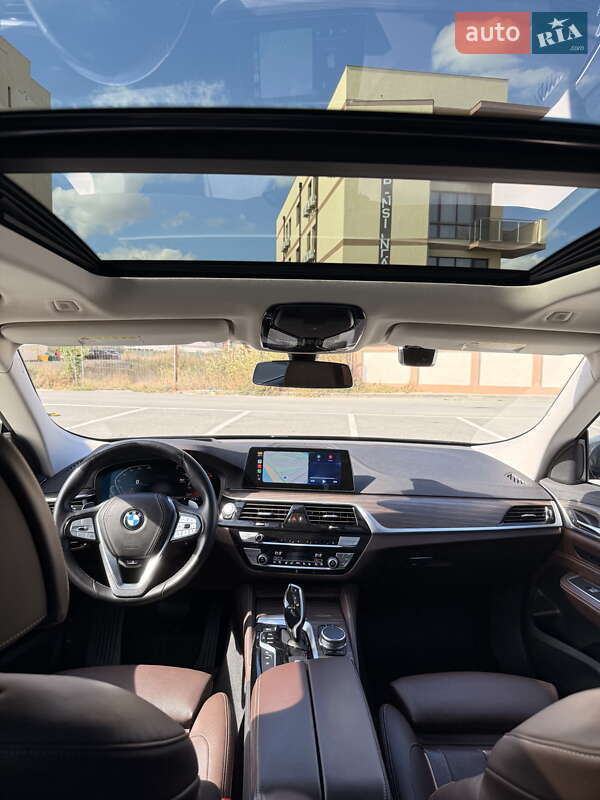 Лифтбек BMW 6 Series GT 2020 в Киеве фото 12 Лифтбек BMW 6 Series GT 2020 в Киеве