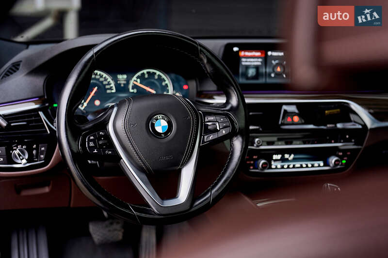 Лифтбек BMW 6 Series GT 2018 в Киеве фото 20 Лифтбек BMW 6 Series GT 2018 в Киеве