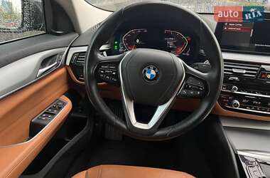 Лифтбек BMW 6 Series GT 2020 в 