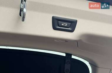 Лифтбек BMW 6 Series GT 2020 в 