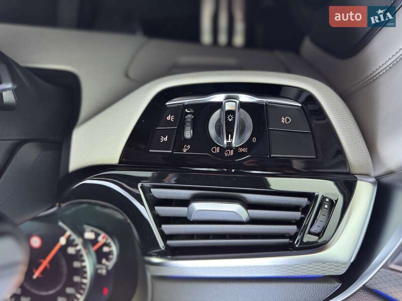 Ліфтбек BMW 6 Series GT 2017 в Ужгороді фото 15 Ліфтбек BMW 6 Series GT 2017 в Ужгороді