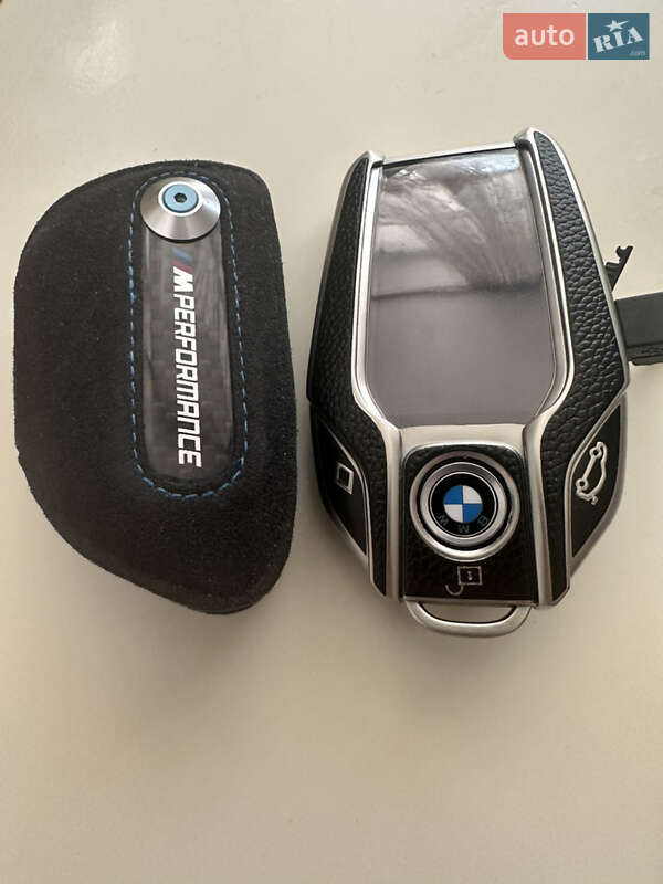 Лифтбек BMW 6 Series GT 2022 в Киеве