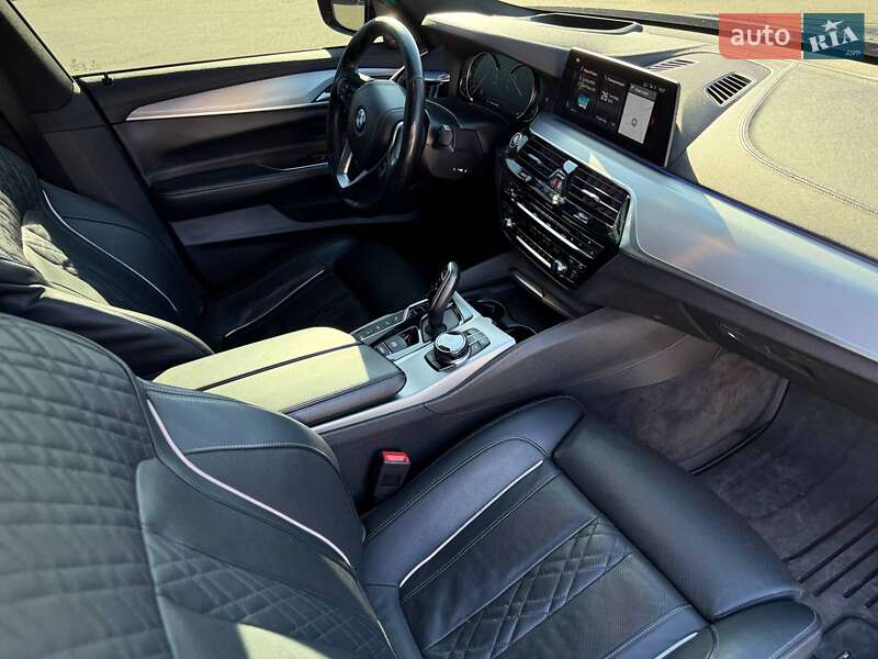 Лифтбек BMW 6 Series GT 2018 в Виннице