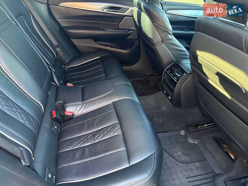 Лифтбек BMW 6 Series GT 2018 в Виннице