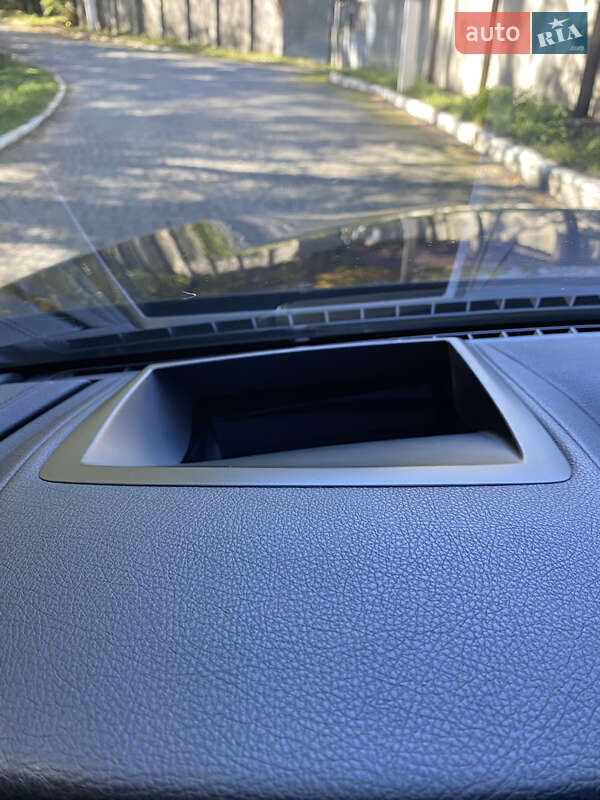 Купе BMW 6 Series 2012 в Черновцах фото 46 Купе BMW 6 Series 2012 в Черновцах