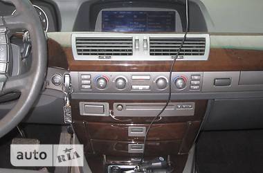Седан BMW 7 Series 2002 в 