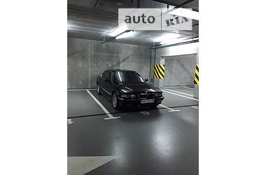 BMW 7 Series 2000 в 