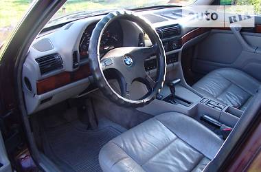 Седан BMW 7 Series 1992 в Сумах