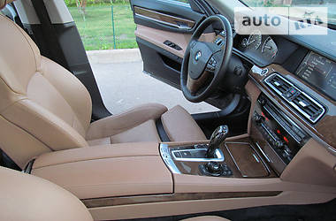 Седан BMW 7 Series 2009 в Рівному