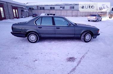 Седан BMW 7 Series 1989 в 