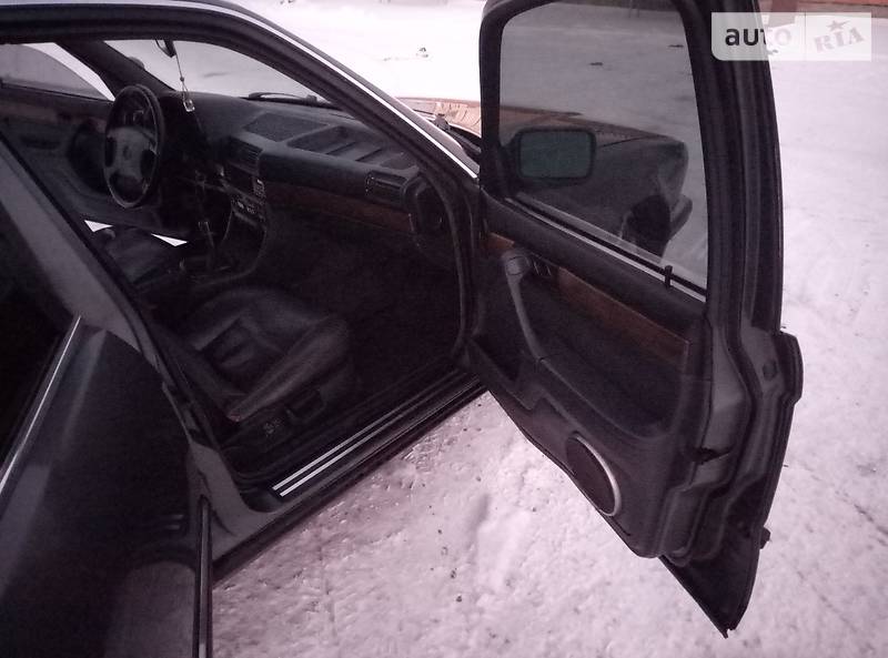 Седан BMW 7 Series 1989 в Виннице