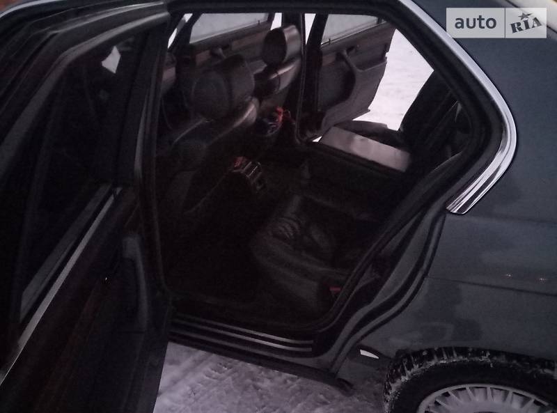 Седан BMW 7 Series 1989 в Виннице