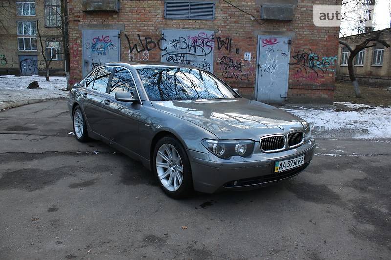 Седан BMW 7 Series 2002 в Киеве