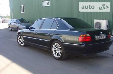 Седан BMW 7 Series 2000 в Николаеве