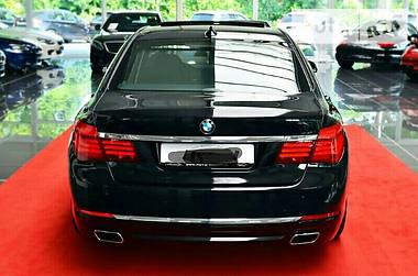 Седан BMW 7 Series 2013 в Ивано-Франковске