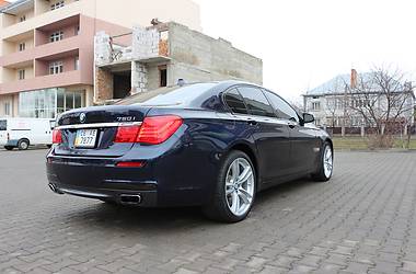 Седан BMW 7 Series 2010 в Черновцах