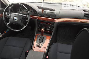 Седан BMW 7 Series 1999 в Днепре