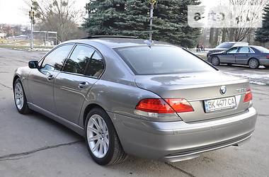 Седан BMW 7 Series 2006 в Ровно