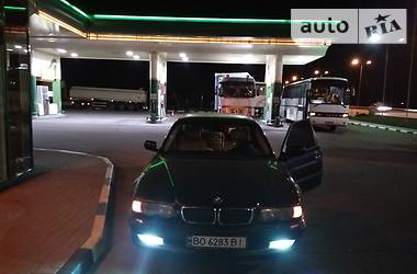Седан BMW 7 Series 1999 в Шумске