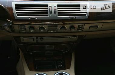 Седан BMW 7 Series 2004 в Черновцах