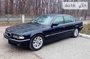 Седан BMW 7 Series 2000 в Черновцах