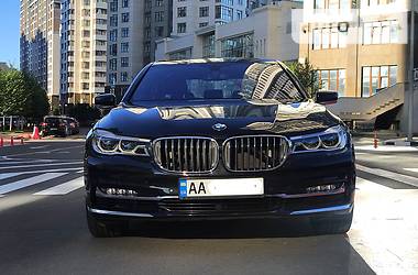 Седан BMW 7 Series 2017 в Киеве