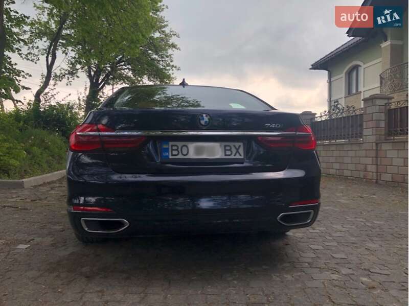 Седан BMW 7 Series 2016 в Тернополі