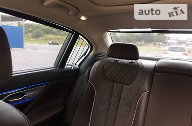 Седан BMW 7 Series 2016 в 