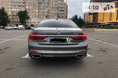 Седан BMW 7 Series 2016 в 
