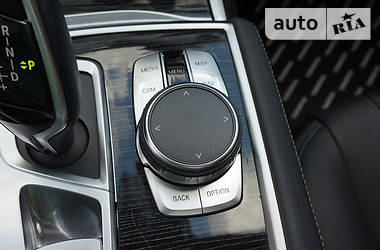 Седан BMW 7 Series 2018 в 