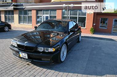 Седан BMW 7 Series 2001 в 