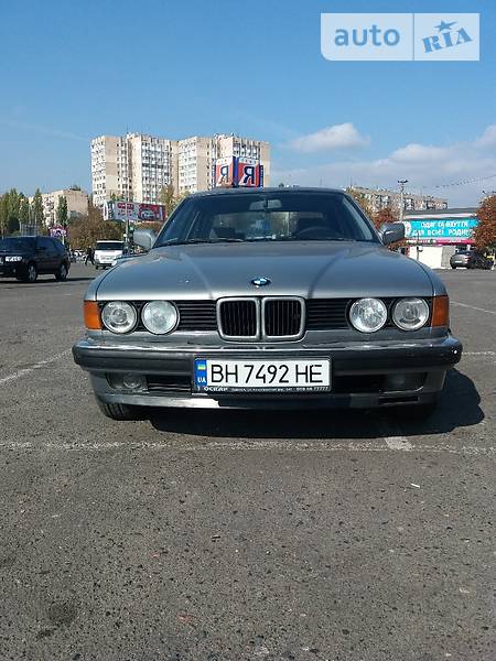 Седан BMW 7 Series 1990 в Одесі