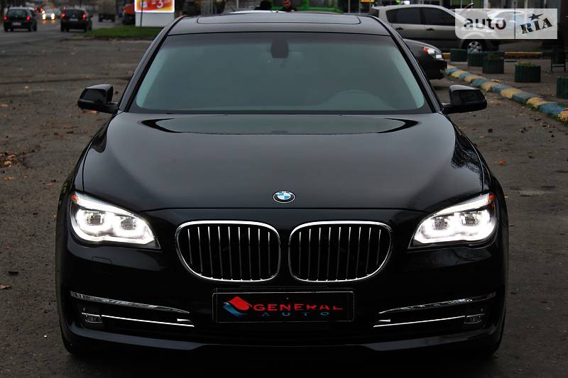 Седан BMW 7 Series 2013 в Одесі