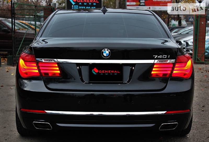 Седан BMW 7 Series 2013 в Одесі