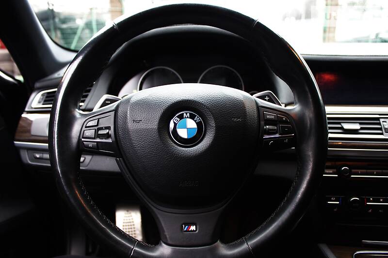 Седан BMW 7 Series 2012 в Одесі фото 35 Седан BMW 7 Series 2012 в Одесі