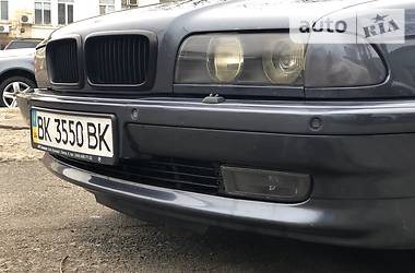 Седан BMW 7 Series 1997 в Киеве