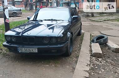 Седан BMW 7 Series 1988 в Кривом Роге