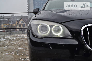 Седан BMW 7 Series 2011 в 