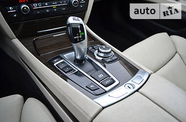 Седан BMW 7 Series 2011 в 