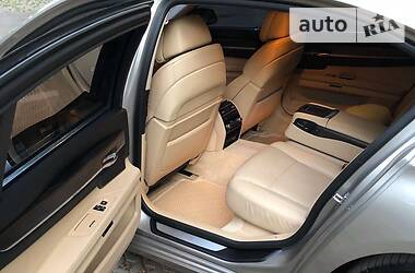 Седан BMW 7 Series 2008 в 