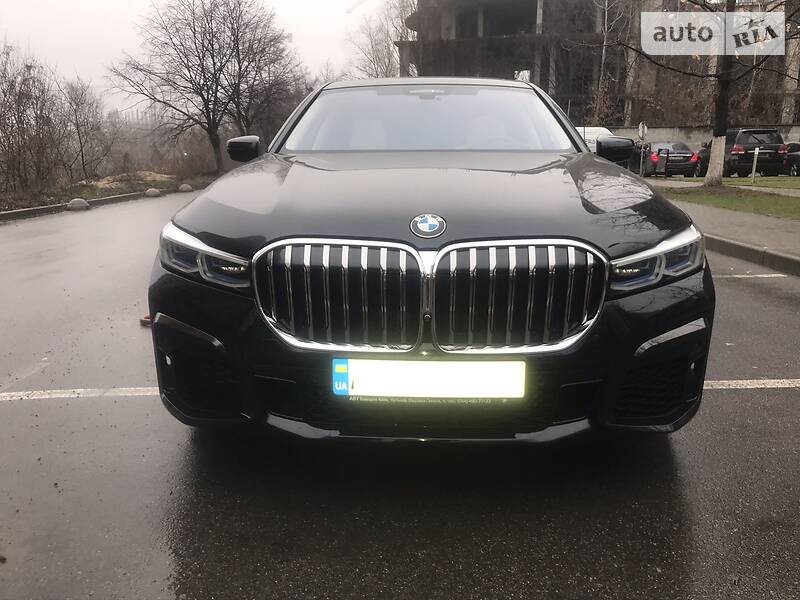 Седан BMW 7 Series 2019 в 