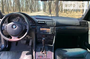 Седан BMW 7 Series 2001 в Чернівцях