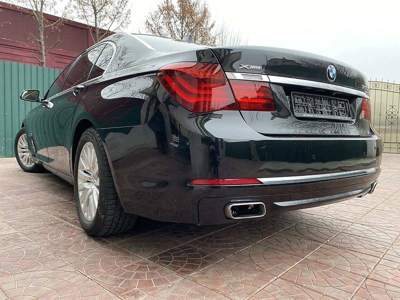 Седан BMW 7 Series 2012 в Киеве