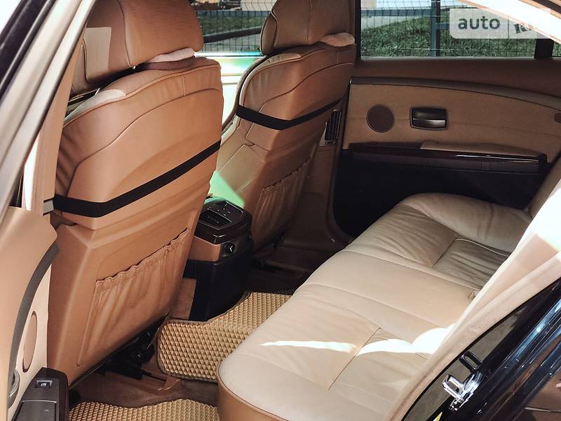 Седан BMW 7 Series 2002 в Тернополі