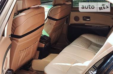 Седан BMW 7 Series 2002 в 