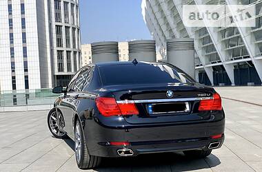 Седан BMW 7 Series 2011 в 