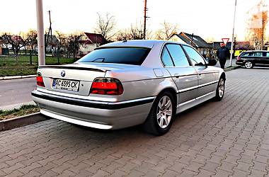 Седан BMW 7 Series 2001 в 