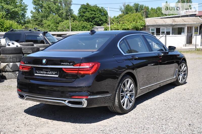 Седан BMW 7 Series 2017 в Одессе