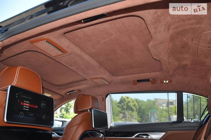 Седан BMW 7 Series 2017 в Одессе