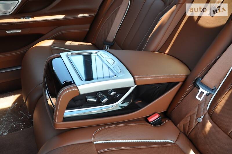 Седан BMW 7 Series 2017 в Одессе